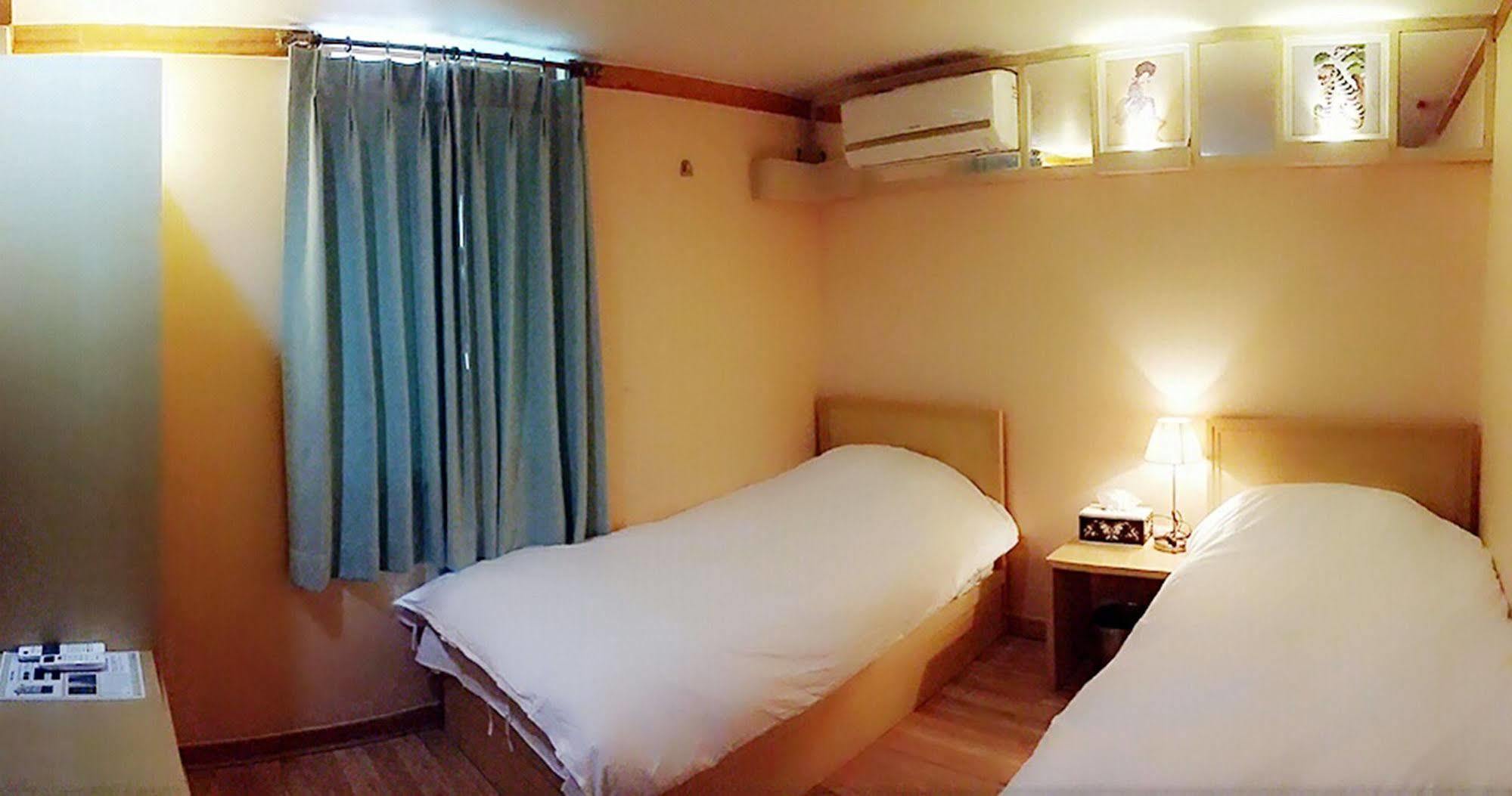 Jeonju Tourist Hotel Exteriér fotografie