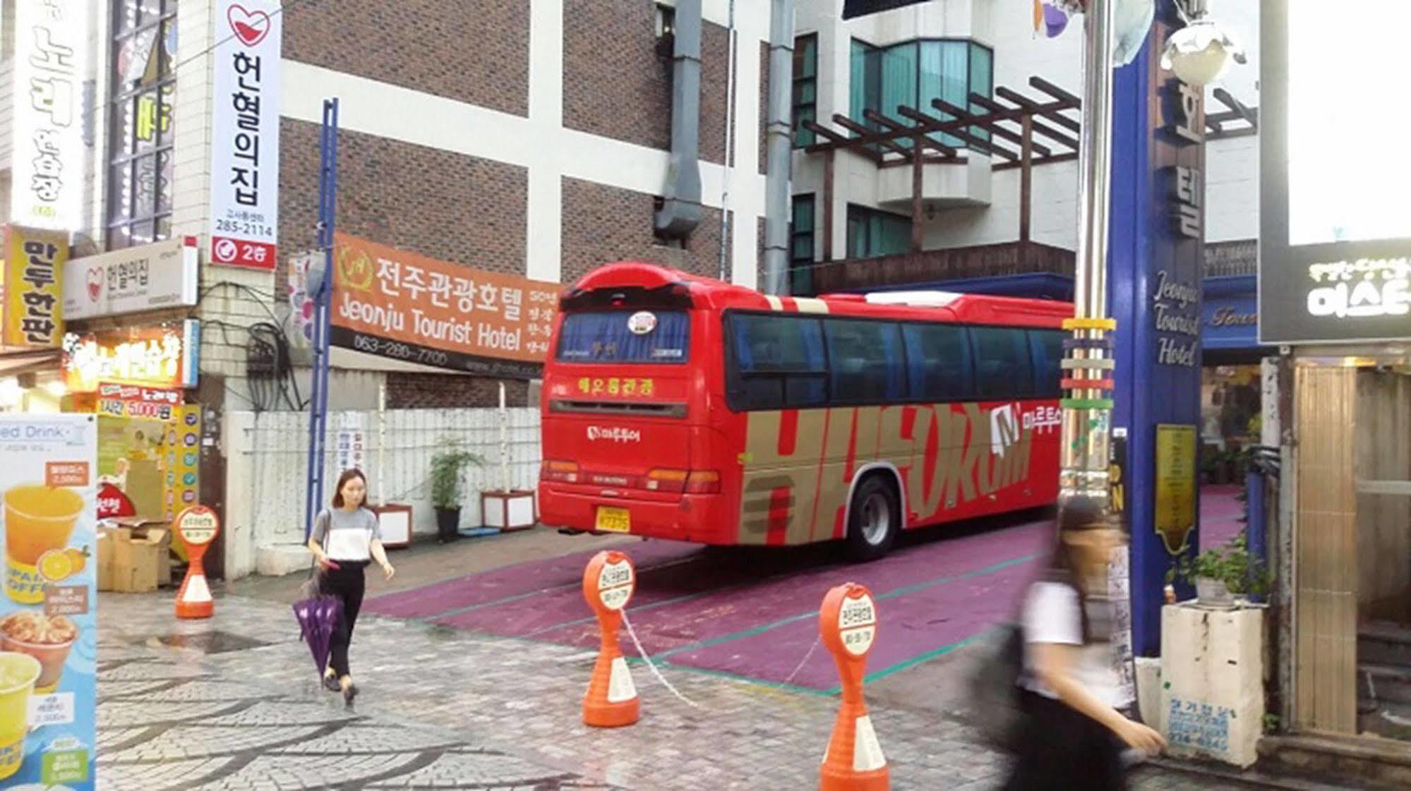 Jeonju Tourist Hotel Exteriér fotografie